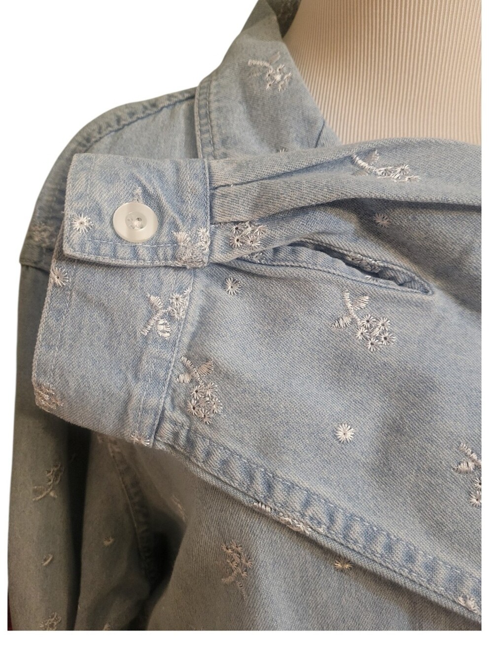 Denim & Co. Long Sleeve Denim Shirt Size 1X - Picture 5 of 7